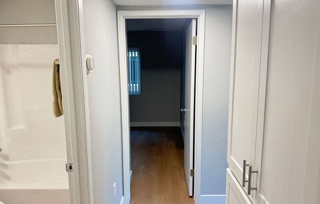 2 beds, 2 baths, 919 sqft, $2,590, Unit M17