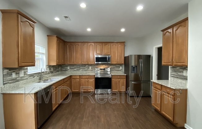 7306 LAMPLIGHTER CLOSE DR