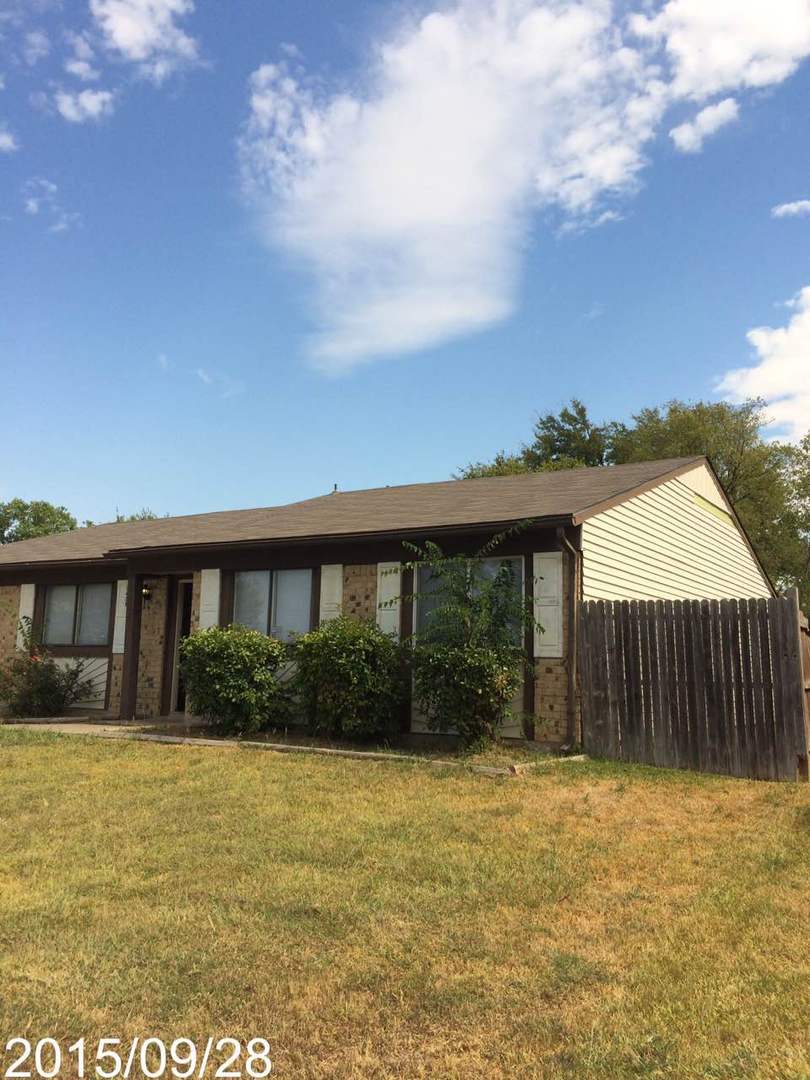 Beautiful 4 Bedroom 2 Bathroom in Garland!