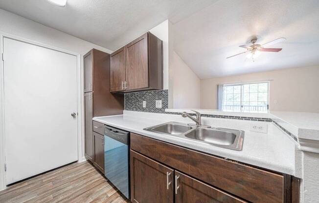 River Oaks Villas