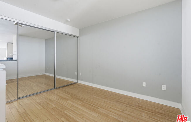 1 bed, 1 bath, 710 sqft, $2,400, Unit 1609