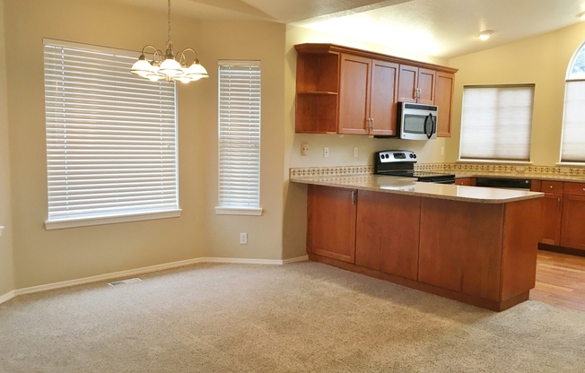 3 beds, 2 baths, $2,195