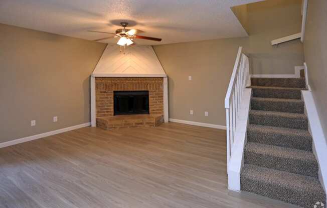 Fielders Crossing Living Area with stairs