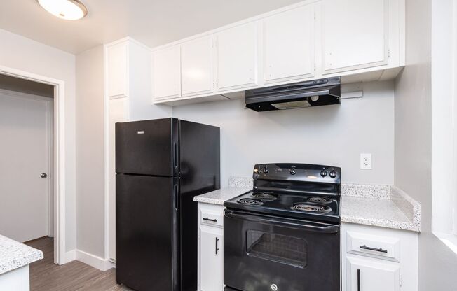 1 bed, 1 bath, 620 sqft, $1,175, Unit 252