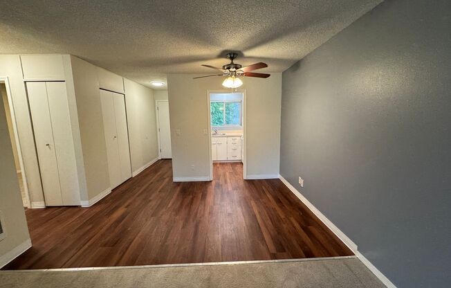 2 beds, 1 bath, 740 sqft, $1,500, Unit 304