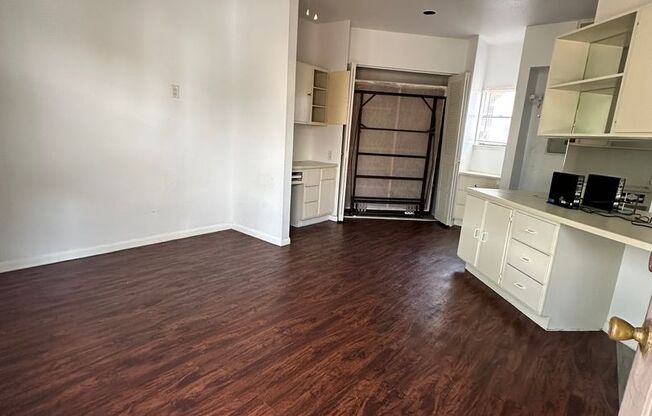 Studio, 1 bath, 432 sqft, $895, Unit 133