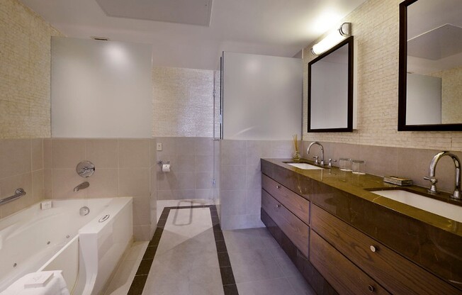 3 beds, 3 baths, 2,058 sqft, $25,500, Unit 414