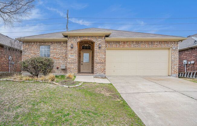 Brick, 3-2-2 in Little Elm