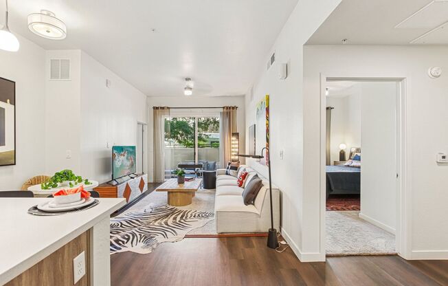 2 beds, 2 baths, 1,038 sqft, $2,080