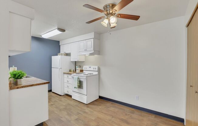 2 beds, 2 baths, 900 sqft, $1,849, Unit 7939