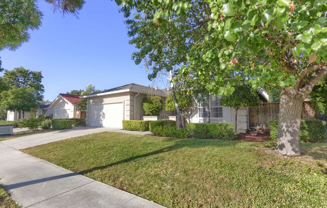 4-Bedroom 2-Bathroom Saratoga Home
