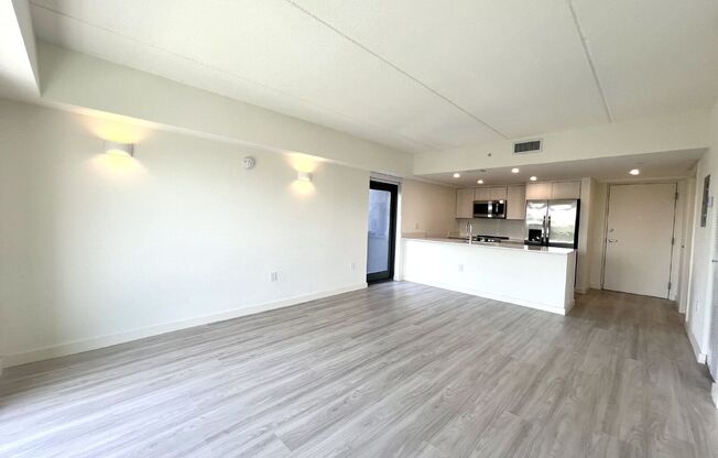 1 bed, 1 bath, 682 sqft, $2,398, Unit 401