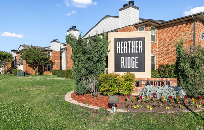 Newly-Renovated Apartments in Irving, TX