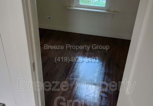 1023 PROUTY AVE