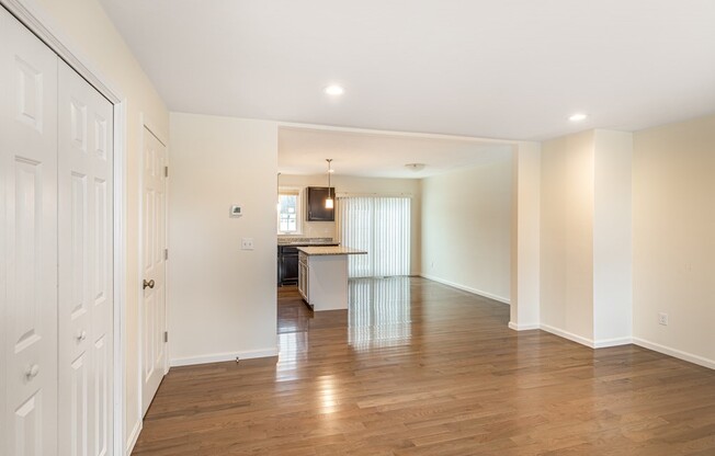 54 BURGESS ST