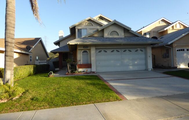 Mountain View Cottages Home for Rent in Saugus!