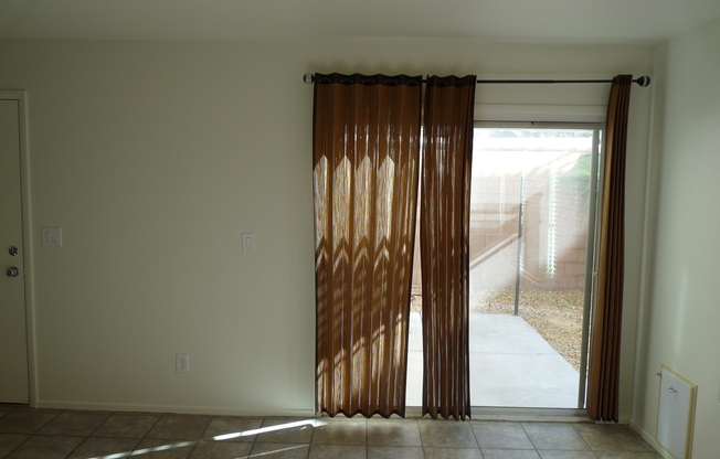 SOUTHWEST 3 BEDROOM, 2.5 BATH WITH LOFT