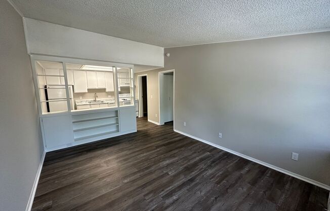 1 bed, 1 bath, 634 sqft, $839, Unit 1919 UC