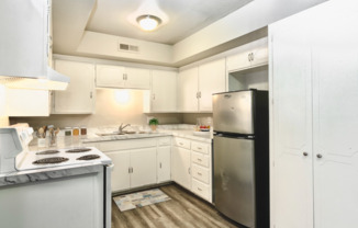 1 bed, 1 bath, $650, Unit Unit 20