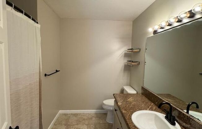 3 beds, 2 baths, $2,595