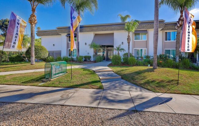 3 beds, 2.5 baths, 1,130 sqft, $3,195, Unit 44