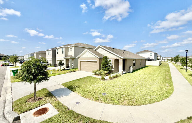 5699 CHORLEYWOOD LN