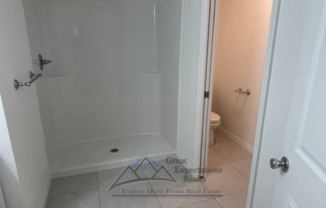 3 beds, 2 baths, $1,495