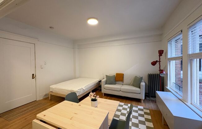 Virginian Apartments