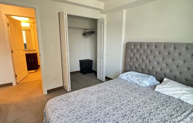 1 bed, 1 bath, $2,500, Unit UNIT # 2103