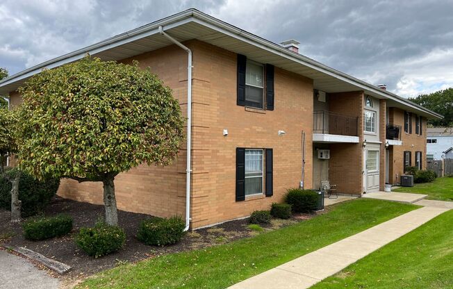 Georgetown Apartments & Townhomes