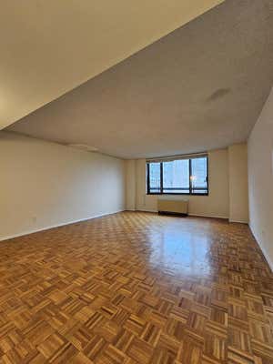 1 bed, 1 bath, 846 sqft, $2,850, Unit 14C