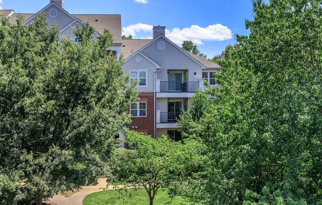 Landscaping at The Ridgeleigh at Van Dorn in Alexandria, VA