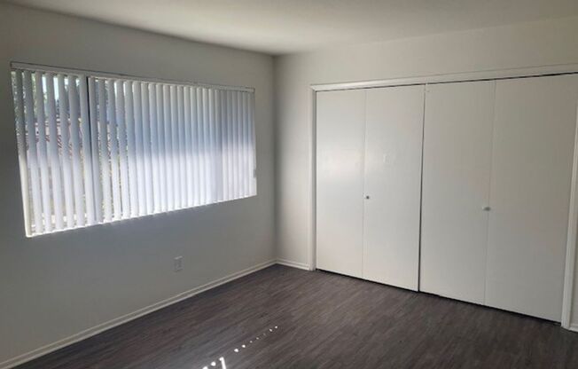 1 bed, 1 bath, $1,950, Unit 14