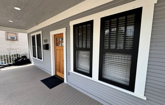 Move-In Ready & Recently Updated 2-Bedroom Home in the Heart of San Antonio