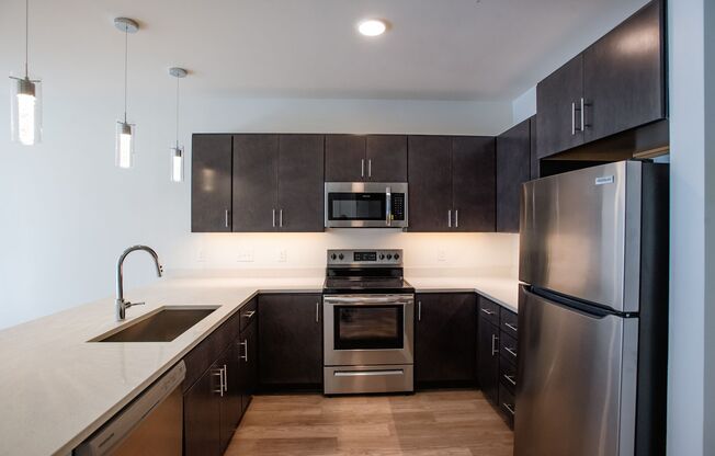 1 bed, 1 bath, 672 sqft, $1,495, Unit APT 202