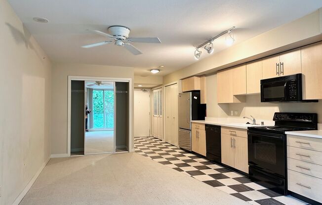 Charming Studio in Downtown Bellevue