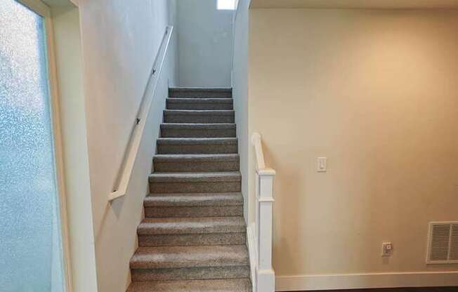 14660 36 AVE NE