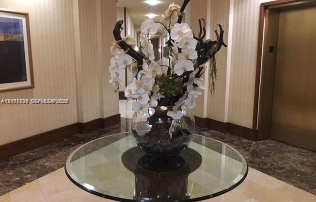 2 beds, 2 baths, $3,600, Unit # 2413