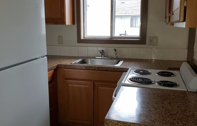 2 beds, 1 bath, $1,450