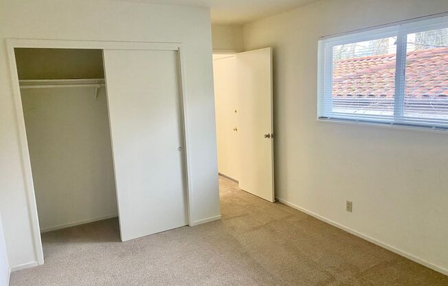 1 bed, 1 bath, $2,099, Unit 5