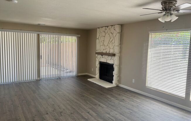 CUTE AS A BUG!  Super private Eldorado Hills 2/2.  Please reference ad for viewings!