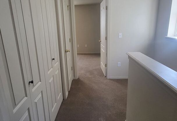 2 beds, 2.5 baths, 1,094 sqft, $1,675, Unit Unit 1