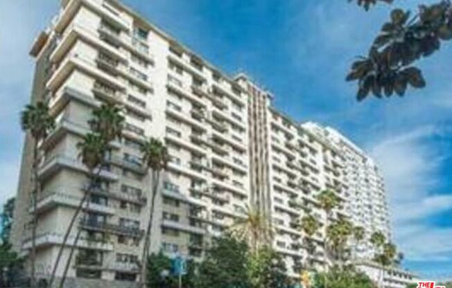 2 beds, 2 baths, 1,088 sqft, $6,200, Unit 1809
