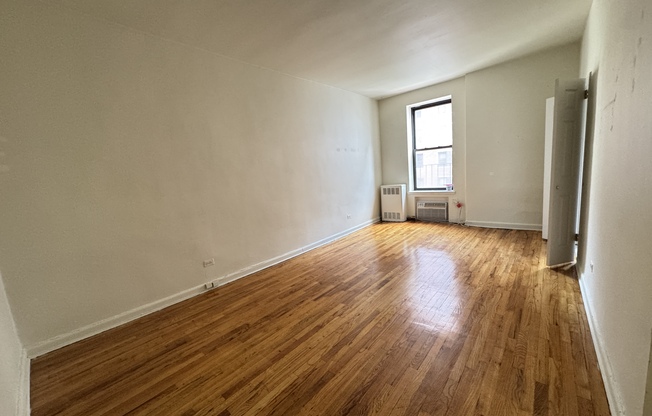 1240 LEXINGTON AVE
