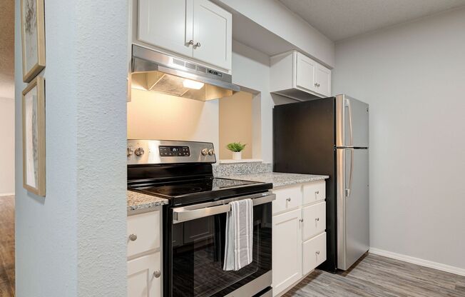 1 bed, 1 bath, 739 sqft, $900, Unit 236