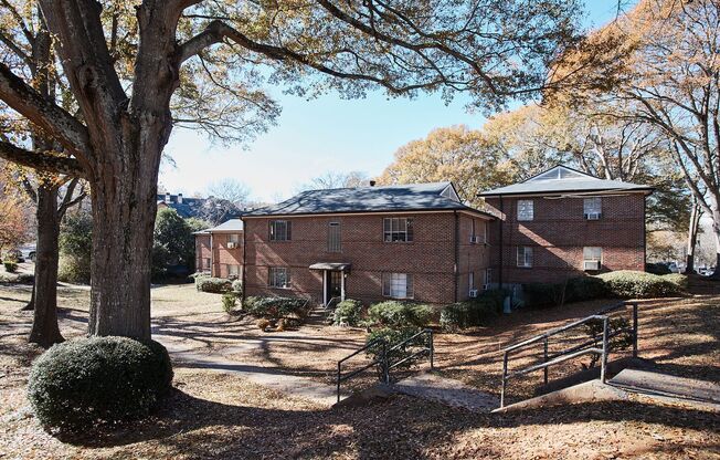 Briarwood Apartments