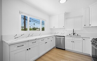327 S Avenue 57