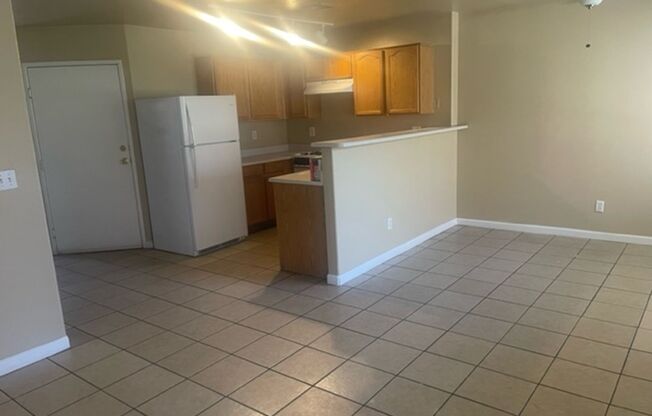 3 Bedroom Townhouse!!