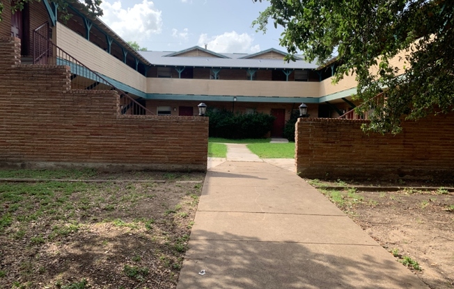 3701 Sleeper Ave