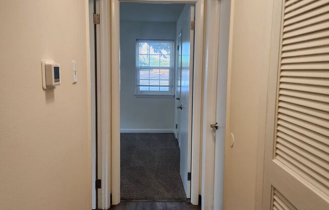 2 beds, 1 bath, 859 sqft, $1,450, Unit GL46005